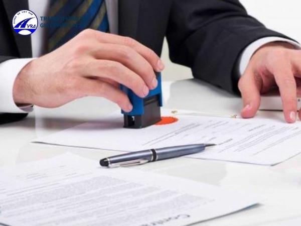 Giá trị pháp lí sao y và công chứng Giá trị pháp lí sao y và công chứng