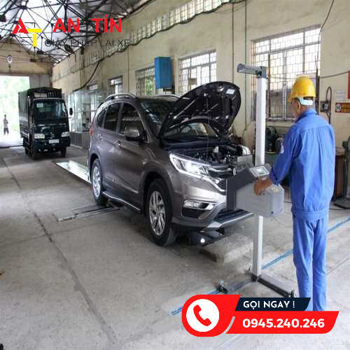 Tiến hành đăng kiểm xe 7 chỗ 