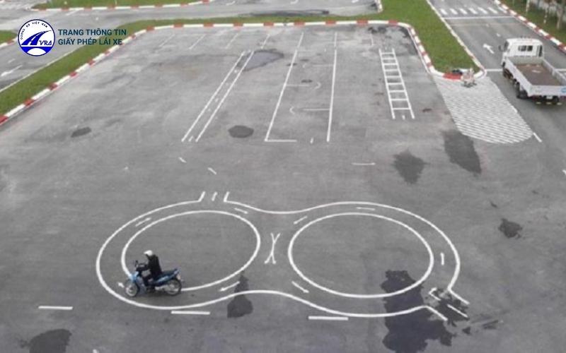 Nội dung thi bằng lái xe máy hạng A1 rất đơn giản