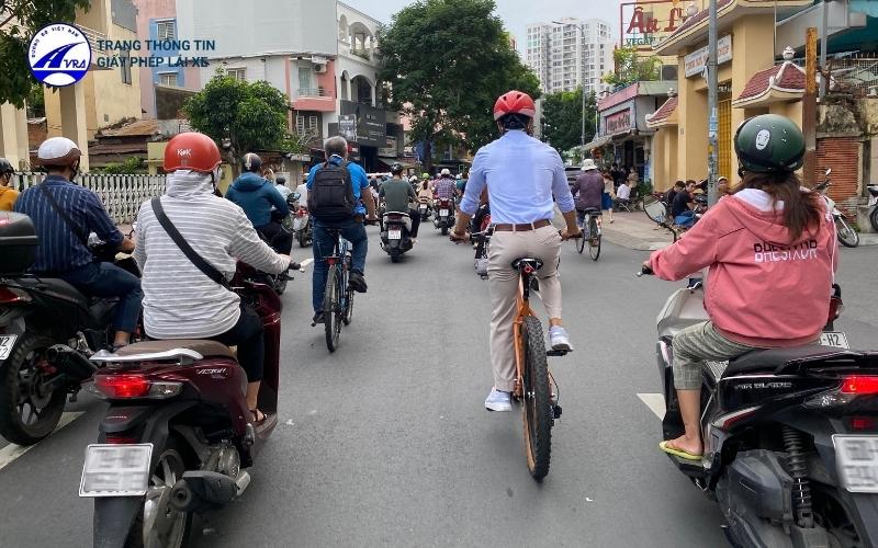 Xe máy, xe đạp là xe thô sơ