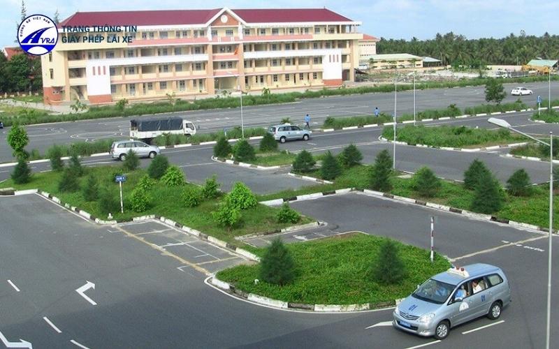 Chi phí học và thi bằng lái xe ô tô có sự khác nhau giữa mỗi trung tâm