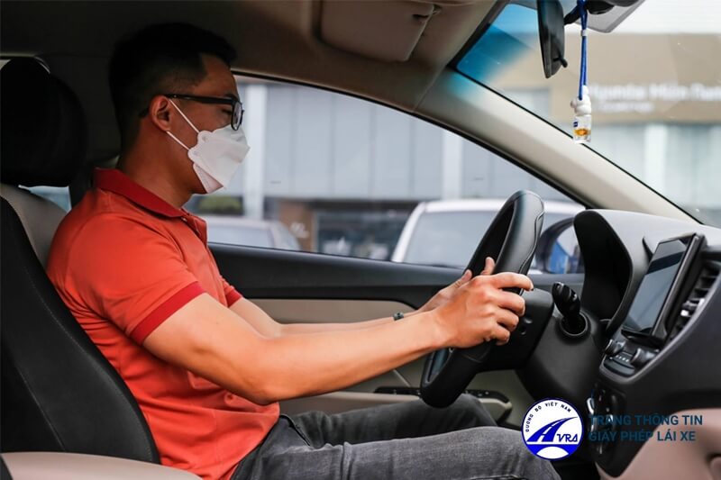 Bằng lái xe B1 chạy được xe gì